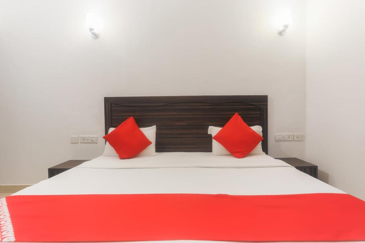 Oyo 45552 Central Hotel Khajuraho Ngoại thất bức ảnh